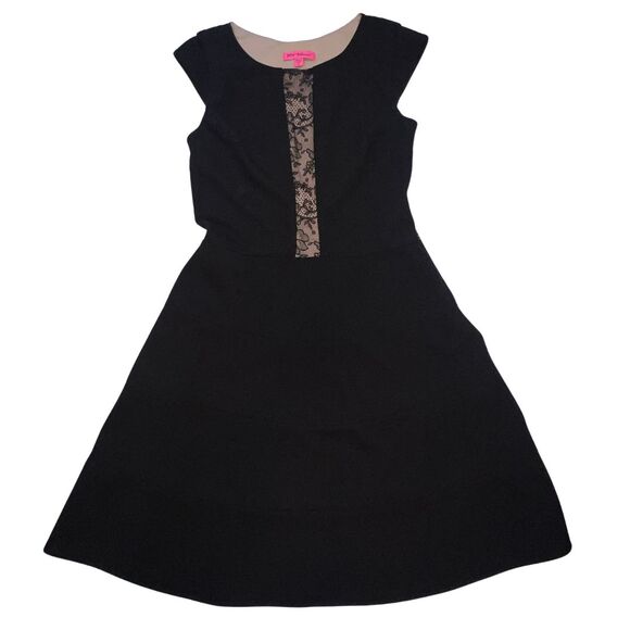 Betsey Johnson Dresses & Skirts - Betsy Johnson Cocktail Dress 10 Black Floral Lace Cap Sleeve Asymmetrical Flare